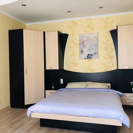 Apartment In The Center 체르카시 외부 사진