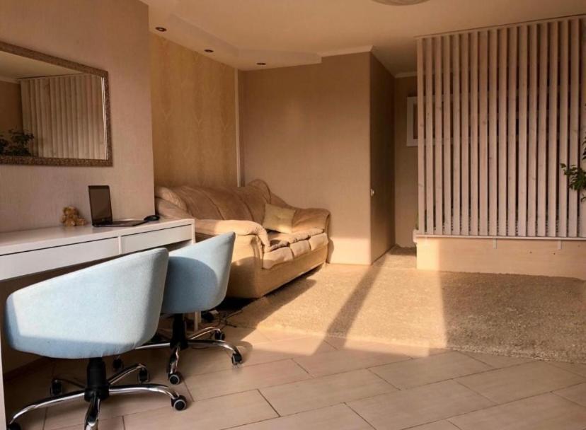 Apartment In The Center 체르카시 외부 사진